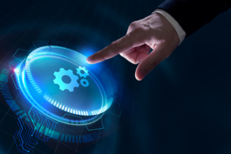 Tecnologia e talento: a combinação entre ferramentas avançadas e pessoas qualificadas forma o verdadeiro diferencial competitivo das organizações modernas, destaca Antônio Fernando Ribeiro Pereira.