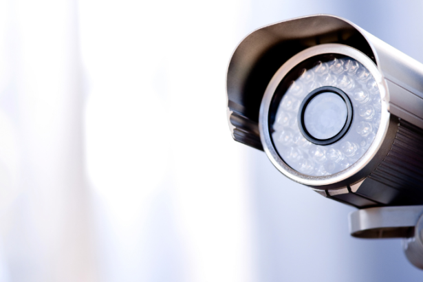 Tangará da Serra Fortalece Segurança com Entrega de 84 Câmeras do Vigia Mais MT à CDL e Expansão do Monitoramento