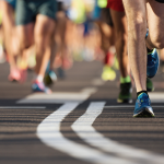 Márcio Velho da Silva explica quanto tempo de preparação é necessário para correr uma maratona e quais fatores influenciam esse prazo.