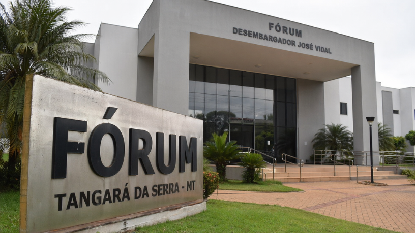 Justiça rejeita aumento salarial na política pública de servidores em Tangará da Serra e reacende debate fiscal